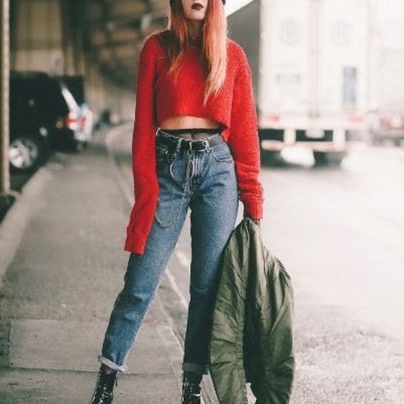 NWT Red Crop Sweater - Picture 4 of 4